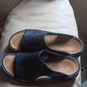 Womens naot shoes